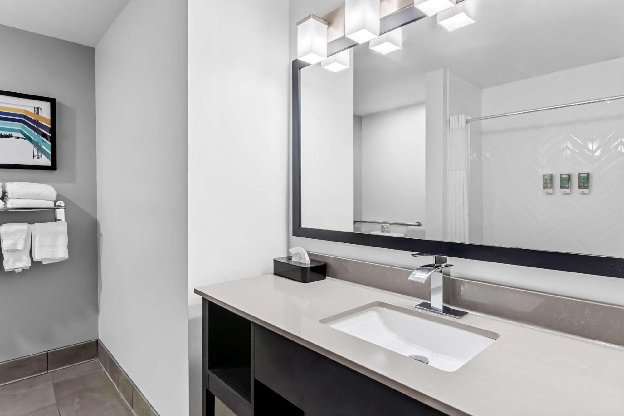 Best Western Doswell Hotel Екстериор снимка