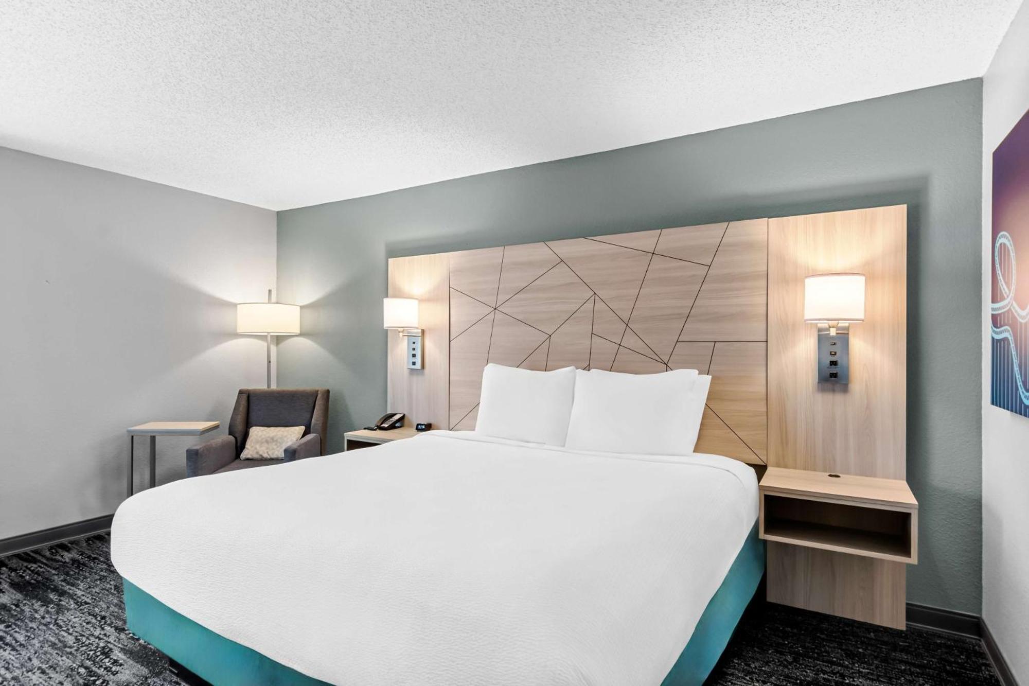 Best Western Doswell Hotel Екстериор снимка