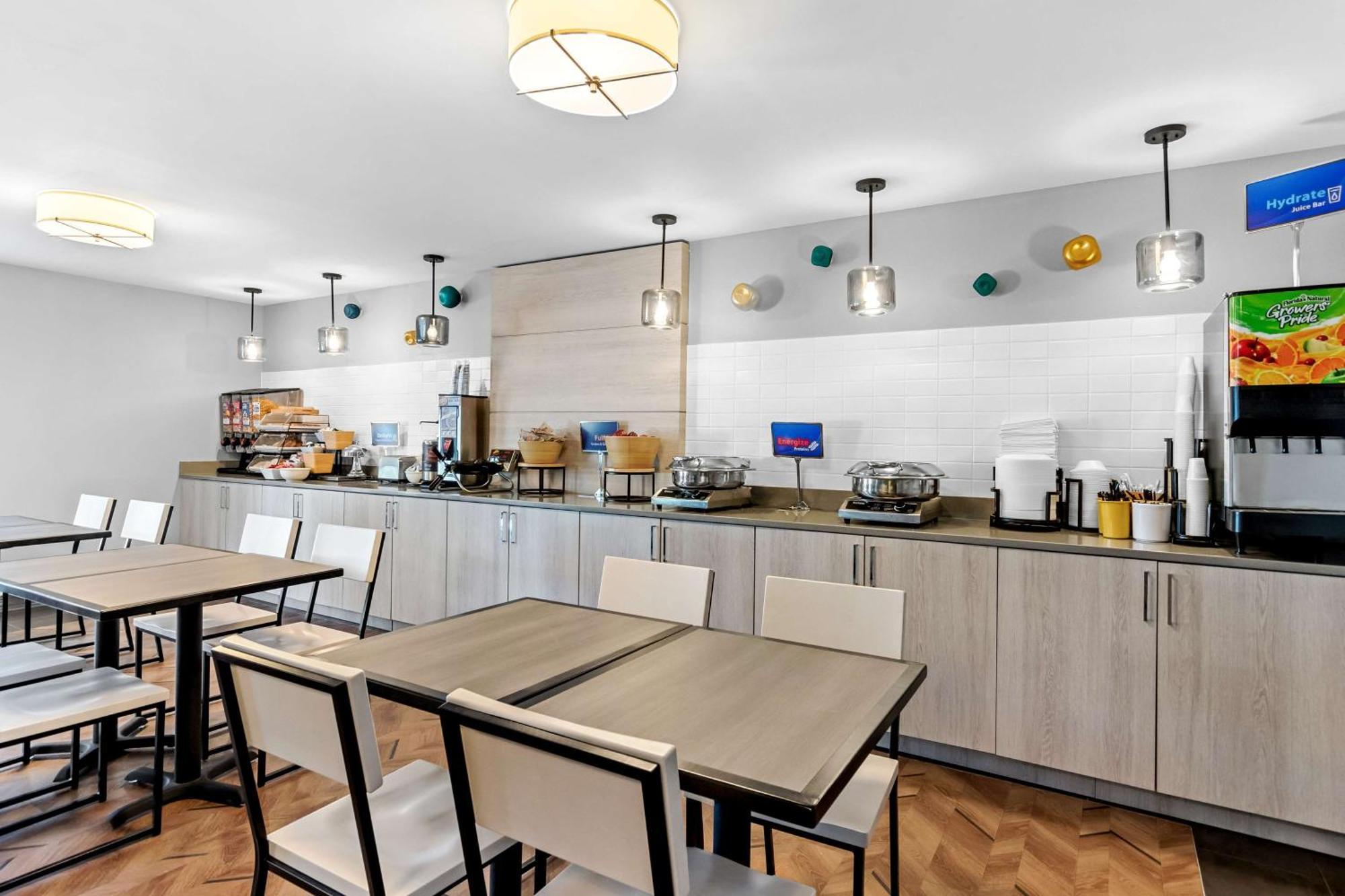 Best Western Doswell Hotel Екстериор снимка